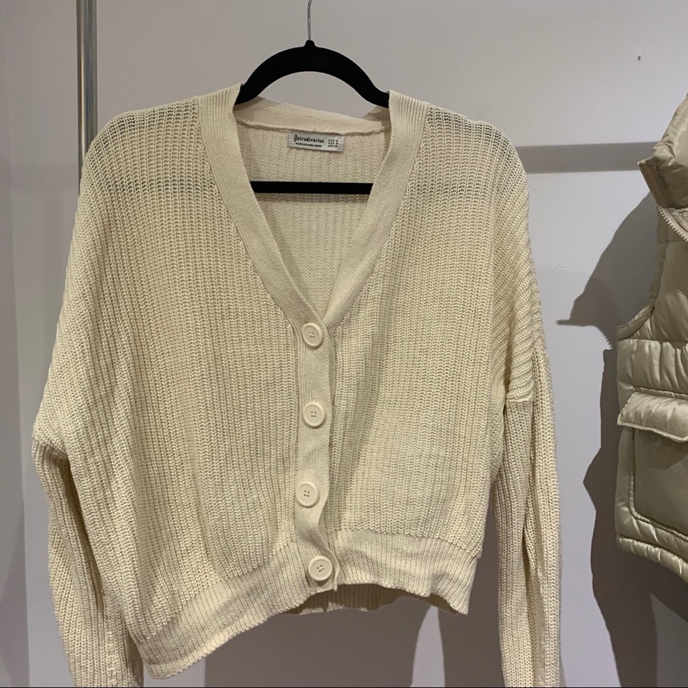 Stradivarius beige knit cardigan sweater